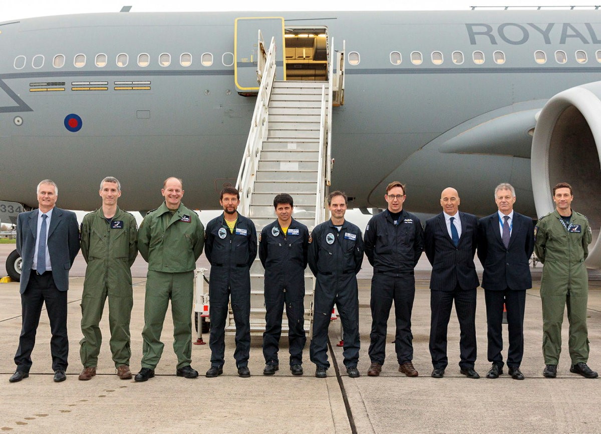 Raf Voyager Makes World First Saf Flight Ads Advance